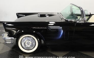 Ford-Thunderbird-1957-Raven-Black-BlackWhite-31