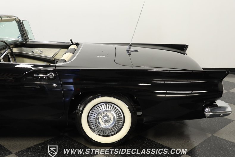 Ford-Thunderbird-1957-Raven-Black-BlackWhite-32