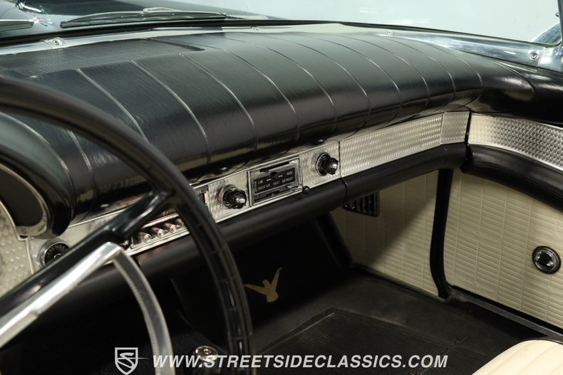 Ford-Thunderbird-1957-Raven-Black-BlackWhite-47