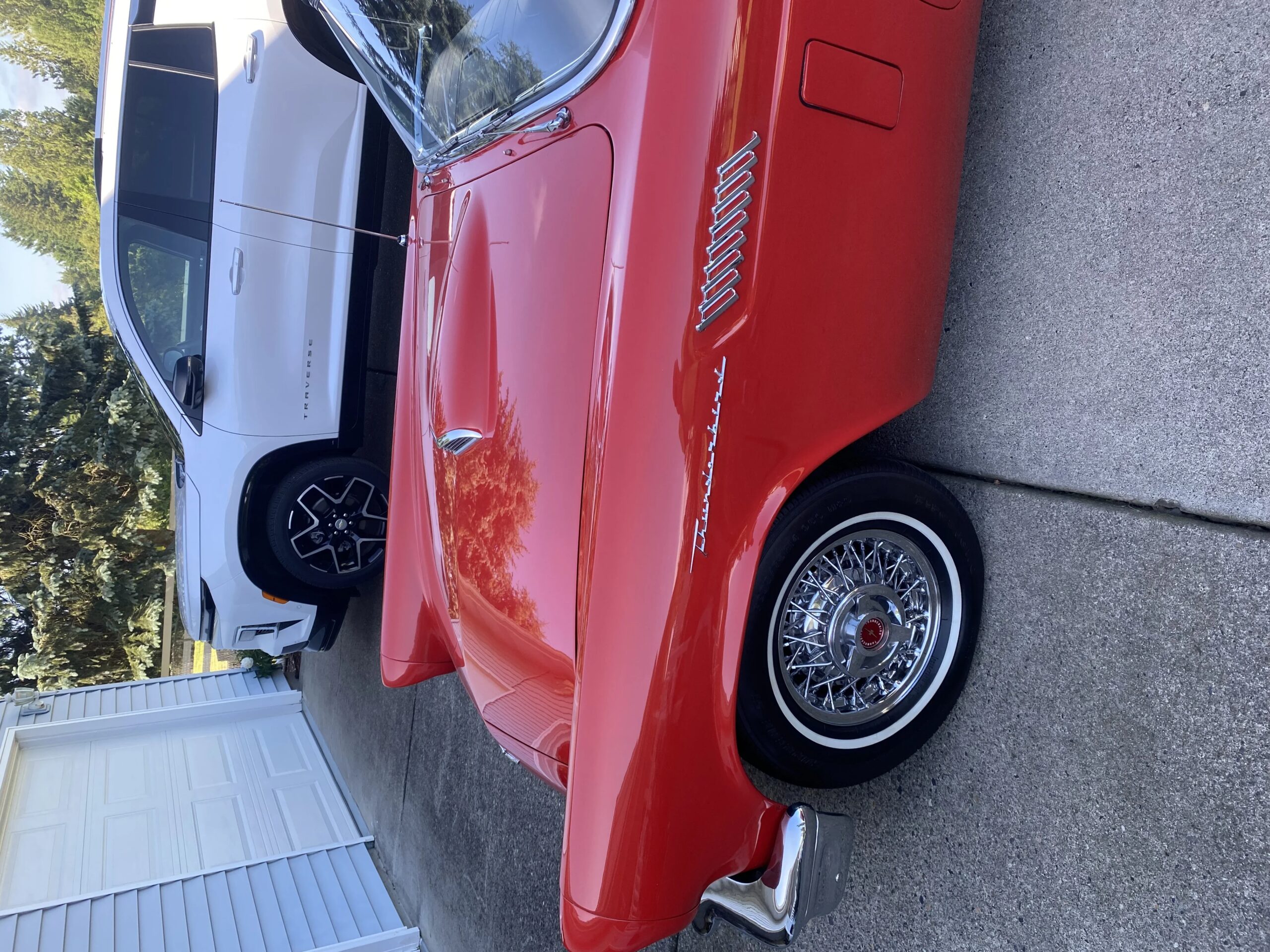 Ford-Thunderbird-1957-Red-Black-15