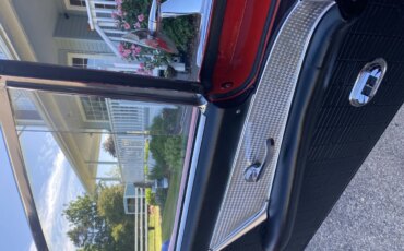 Ford-Thunderbird-1957-Red-Black-19