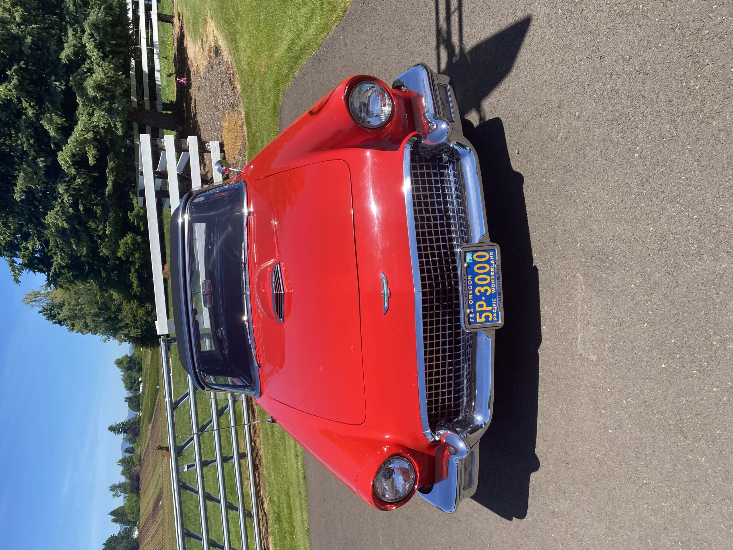 Ford-Thunderbird-1957-Red-Black