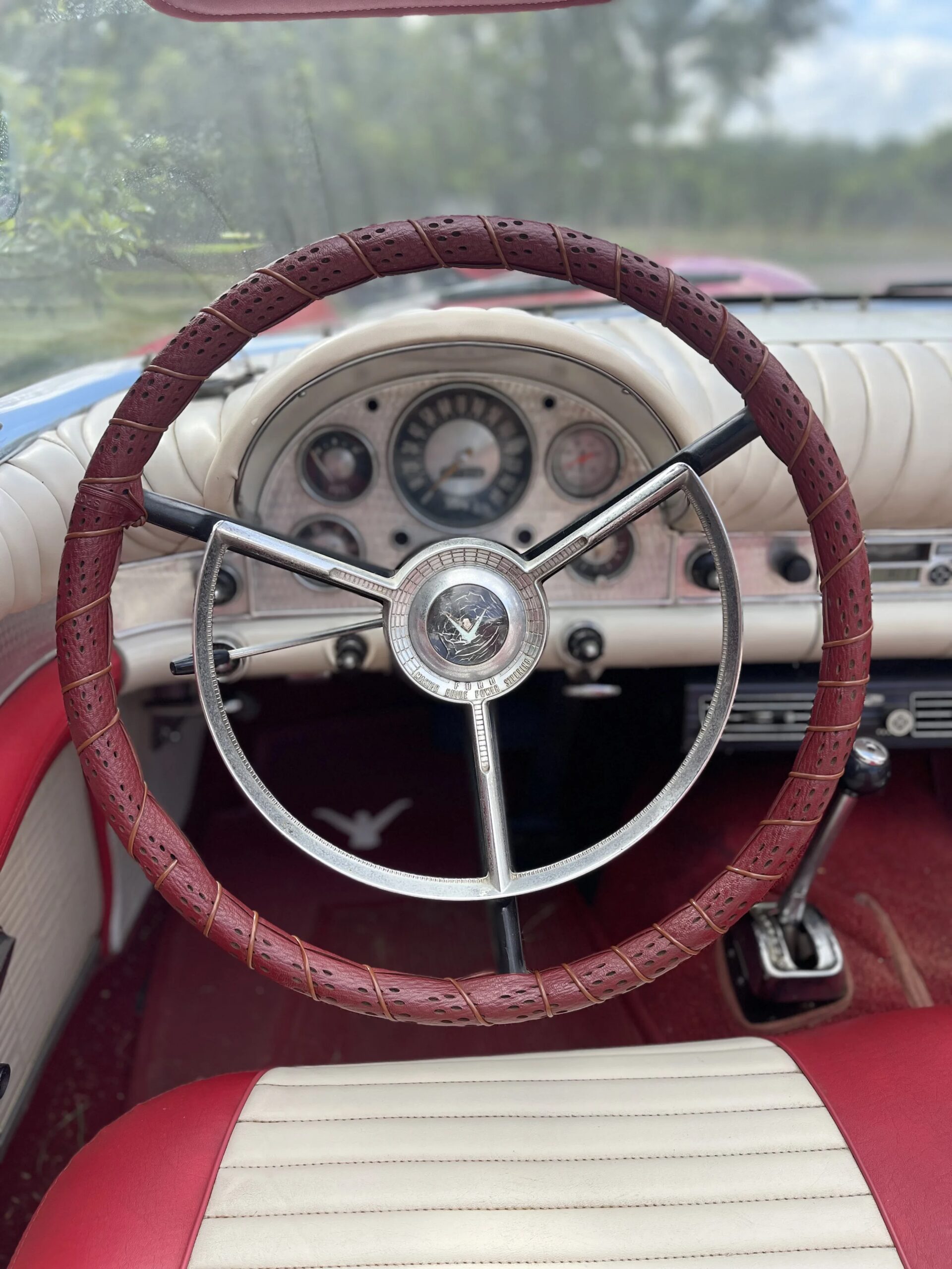 Ford-Thunderbird-1957-Red-White-9