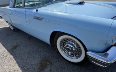 Ford-Thunderbird-1957-hardtopconvertible-9