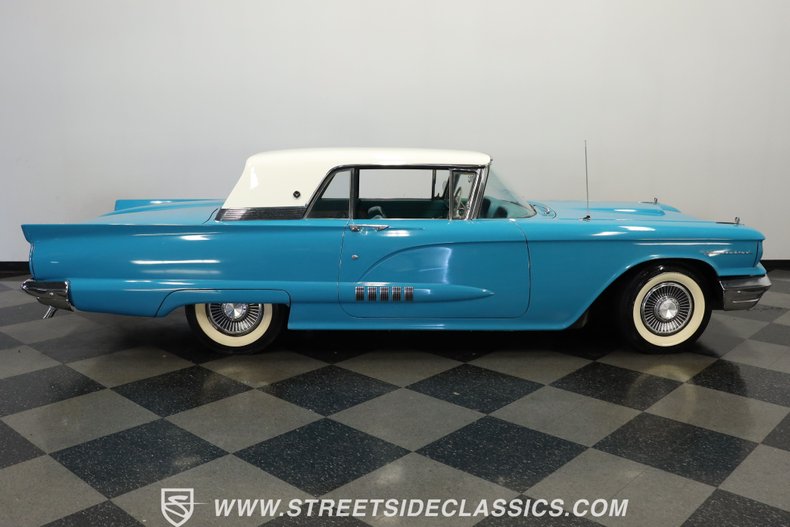 Ford-Thunderbird-1958-Turquoise-Turquoise-10