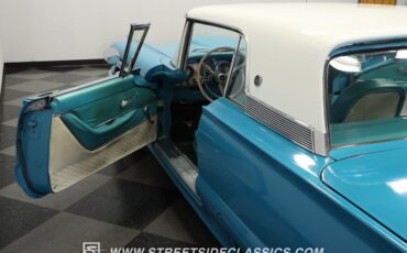 Ford-Thunderbird-1958-Turquoise-Turquoise-29
