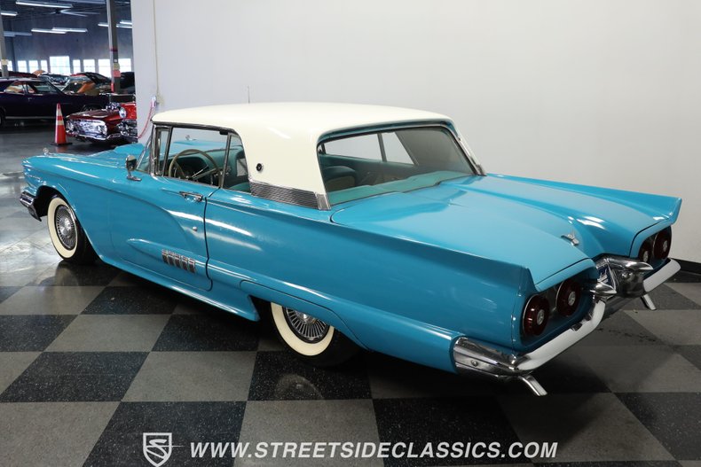 Ford-Thunderbird-1958-Turquoise-Turquoise-3