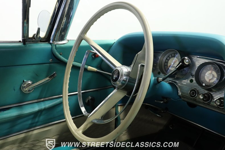Ford-Thunderbird-1958-Turquoise-Turquoise-41