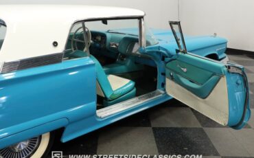 Ford-Thunderbird-1958-Turquoise-Turquoise-44