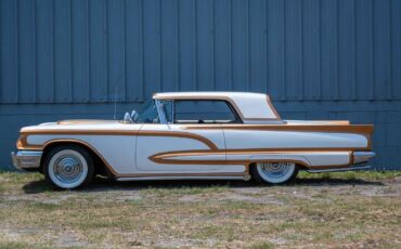 Ford-Thunderbird-1960-2-Door-1