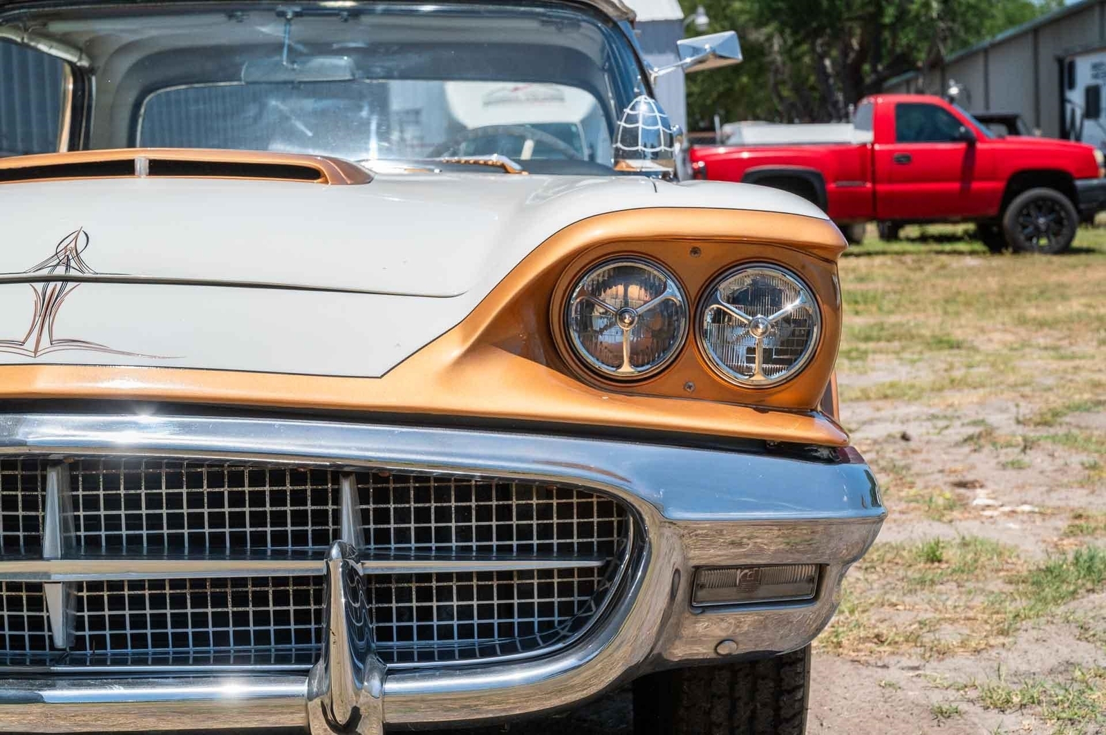 Ford-Thunderbird-1960-2-Door-28