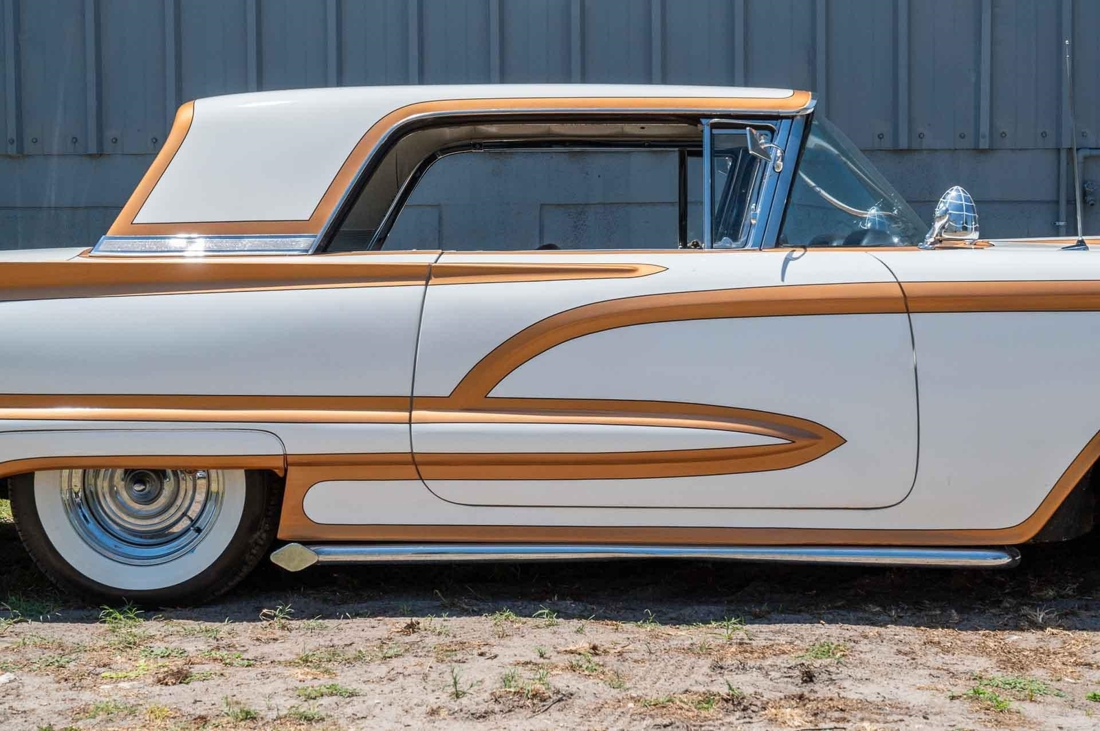 Ford-Thunderbird-1960-2-Door-37
