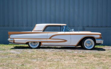 Ford-Thunderbird-1960-2-Door-6