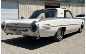 Ford-Thunderbird-1961-White-Black-2