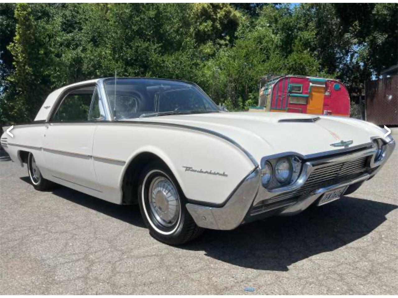 Ford-Thunderbird-1961-White-Black