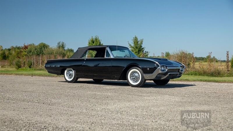 Ford-Thunderbird-1962-13