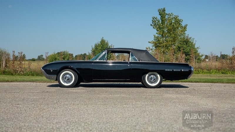 Ford-Thunderbird-1962-9