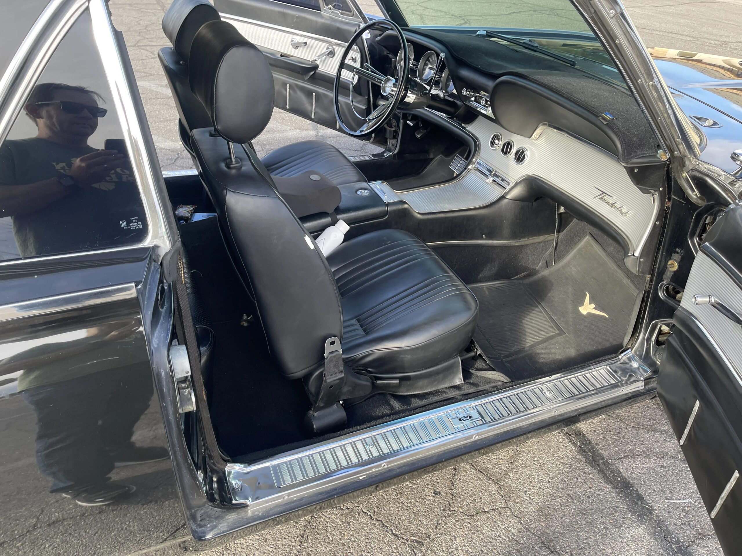 Ford-Thunderbird-1963-Black-Black-1