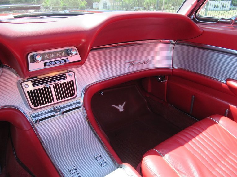 Ford-Thunderbird-1963-Rangoon-Red-Red-12
