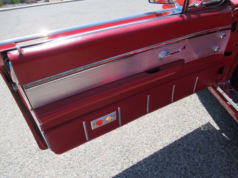 Ford-Thunderbird-1963-Rangoon-Red-Red-14