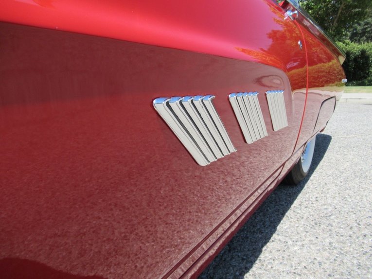 Ford-Thunderbird-1963-Rangoon-Red-Red-2