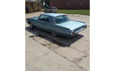 Ford-Thunderbird-1963-patrician-green-med-turquoise-3