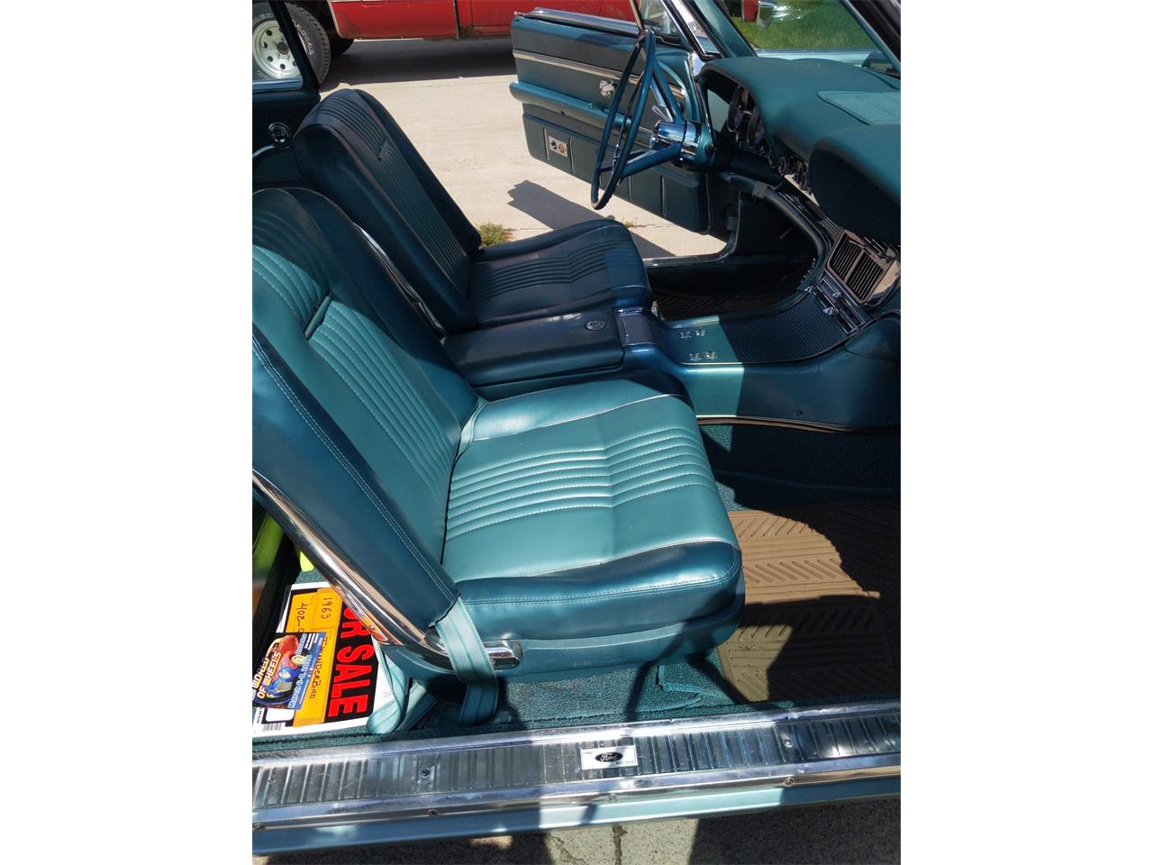 Ford-Thunderbird-1963-patrician-green-med-turquoise-9