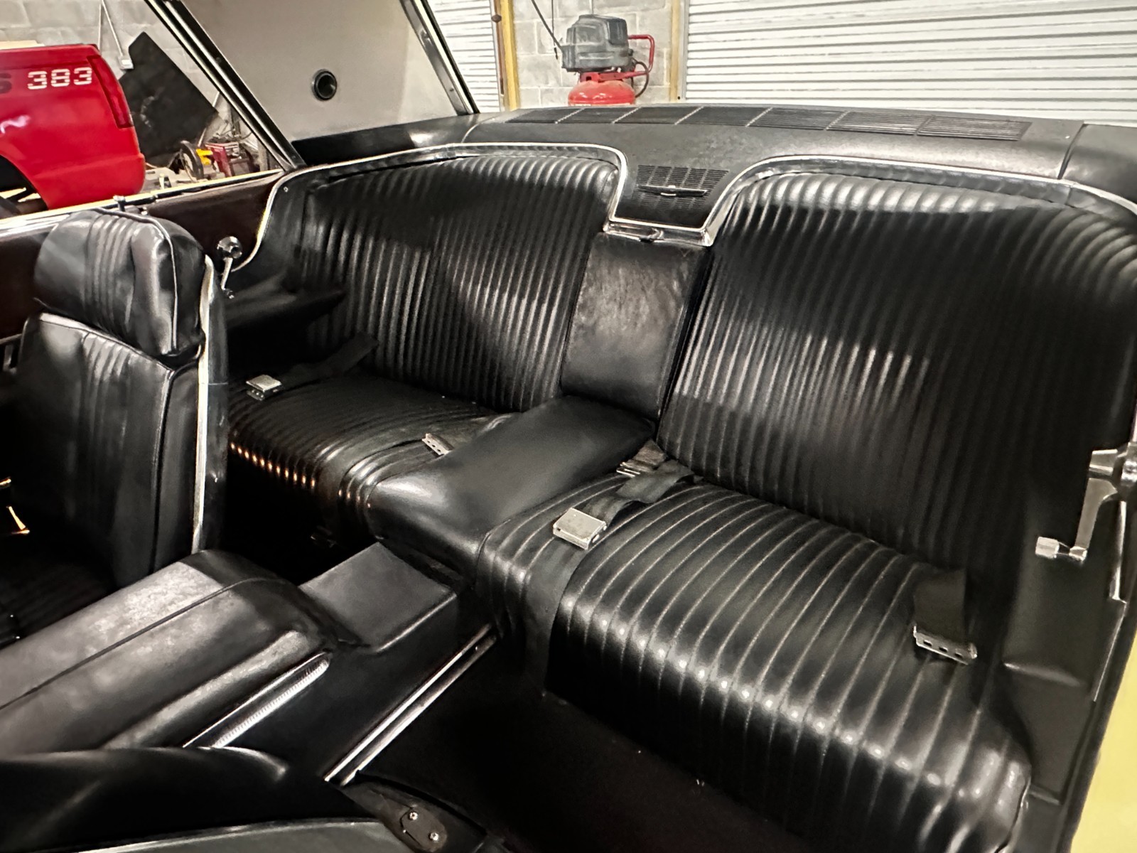 Ford-Thunderbird-1964-Coupe-10