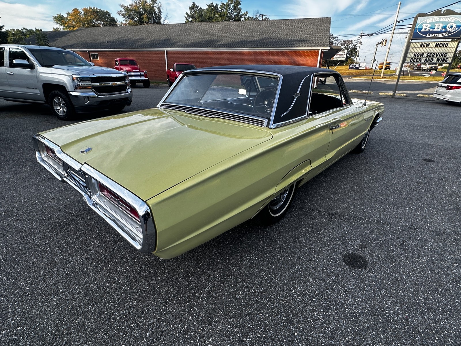 Ford-Thunderbird-1964-Coupe-22