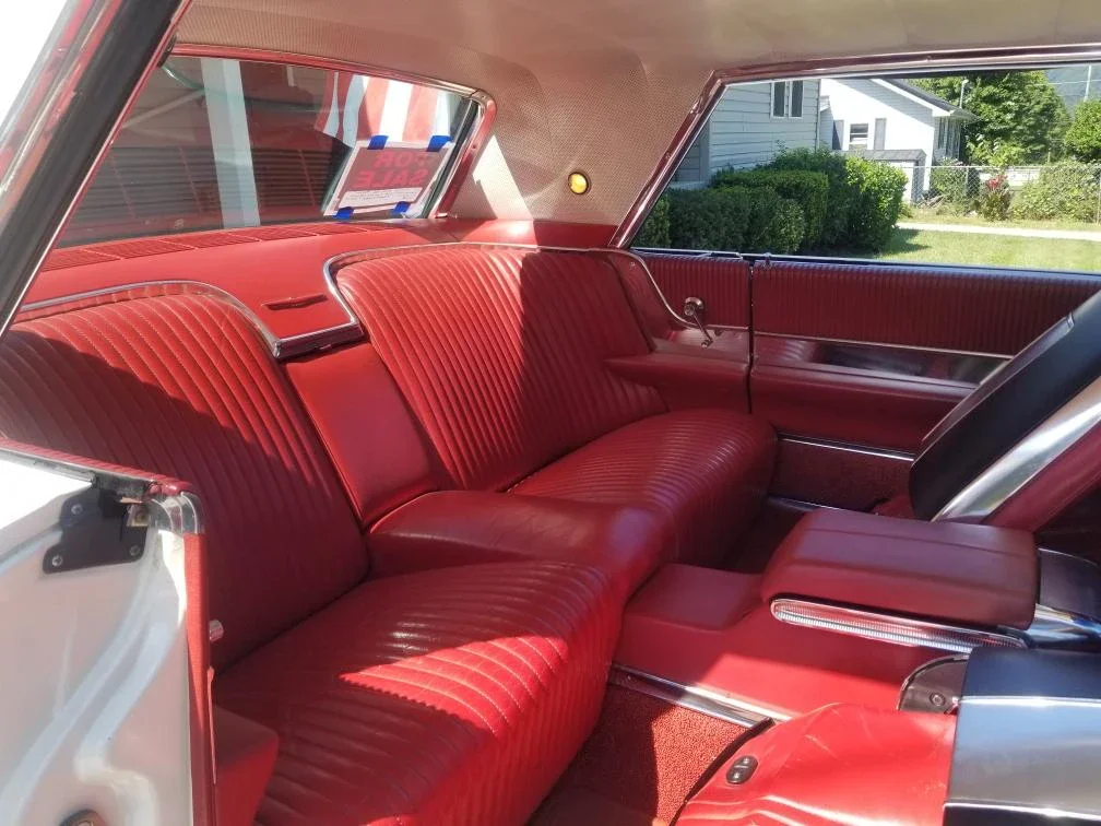 Ford-Thunderbird-1964-Off-White-Red-5