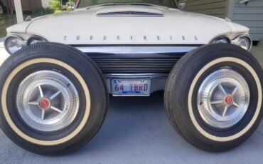 Ford-Thunderbird-1964-Off-White-Red-9