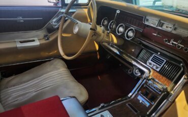 Ford-Thunderbird-1965-Beige-10