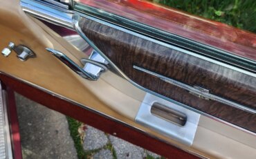 Ford-Thunderbird-1965-Beige-17