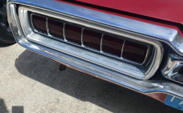 Ford-Thunderbird-1965-Beige-3