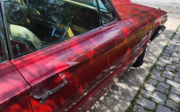 Ford-Thunderbird-1965-Beige-5