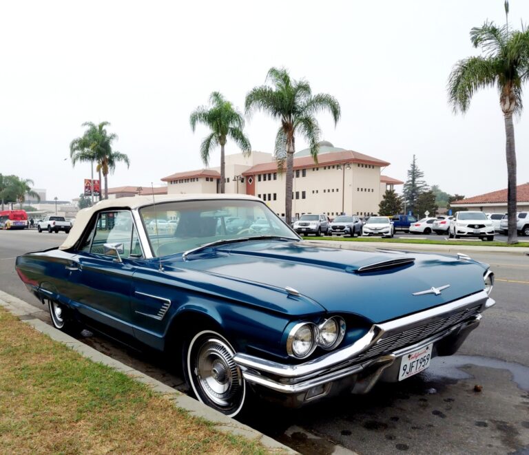 Ford Thunderbird 1965 Convertible