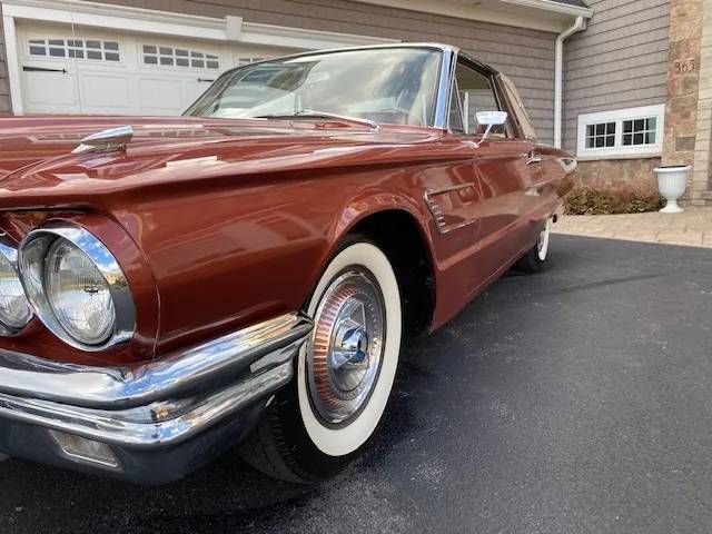 Ford-Thunderbird-1965-Copper-10