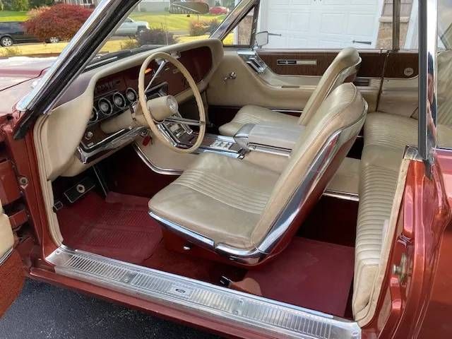 Ford-Thunderbird-1965-Copper-12