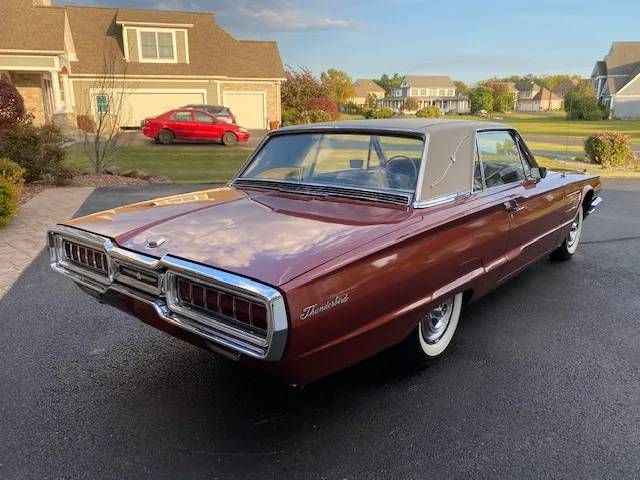 Ford-Thunderbird-1965-Copper-7