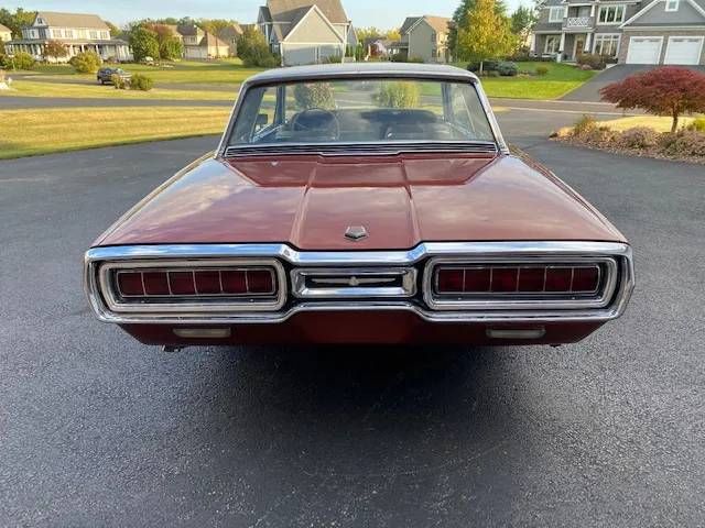 Ford-Thunderbird-1965-Copper-8