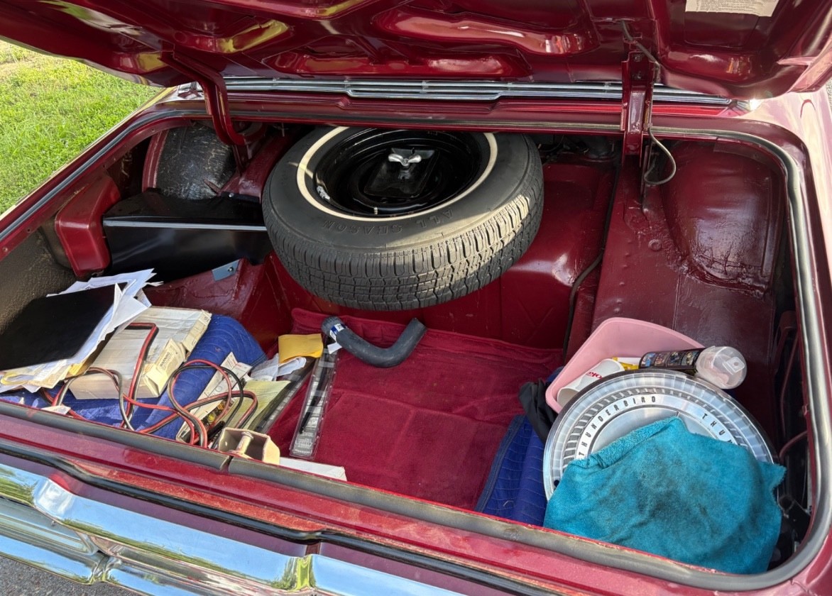 Ford-Thunderbird-1965-Coupe-16