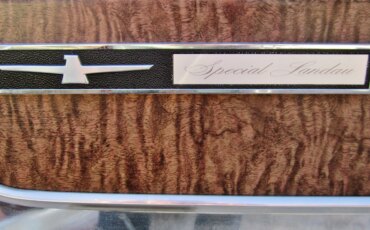 Ford-Thunderbird-1965-Other-White-4