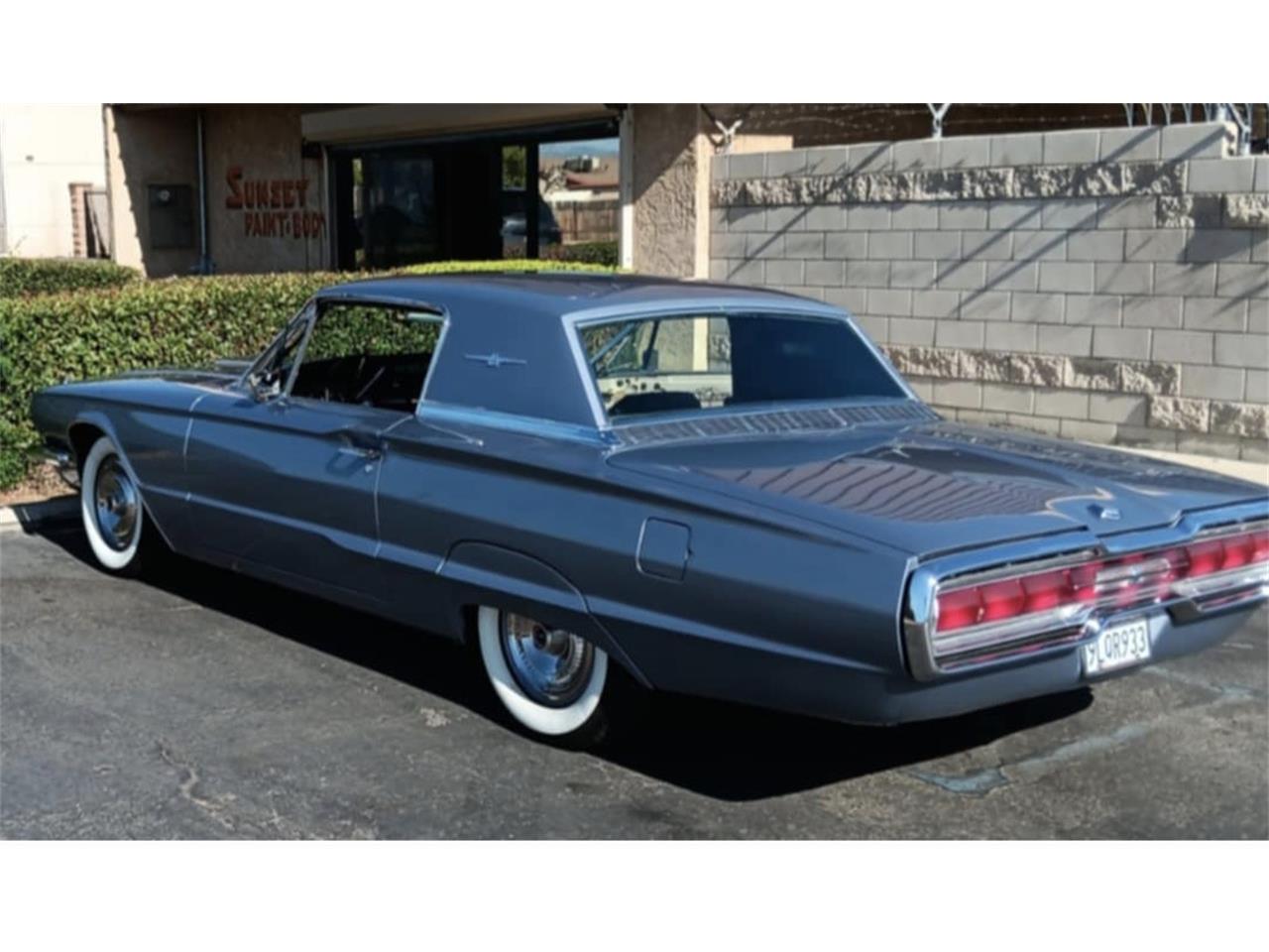 Ford-Thunderbird-1966-Chroma-Blue-Black-7