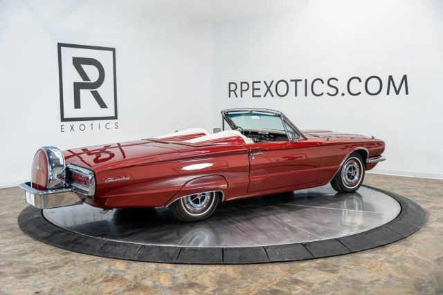 Ford-Thunderbird-1966-Convertible-16