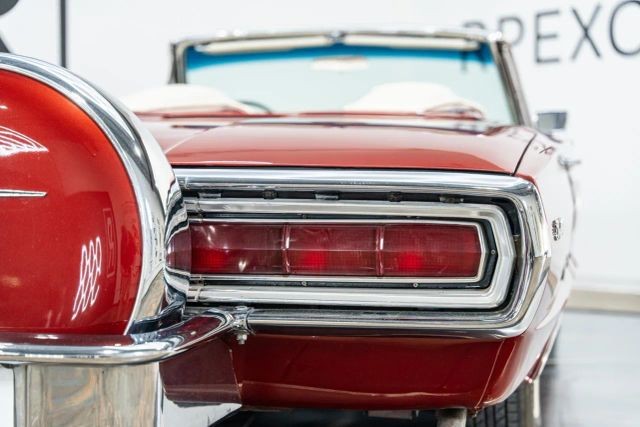 Ford-Thunderbird-1966-Convertible-36