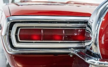 Ford-Thunderbird-1966-Convertible-37