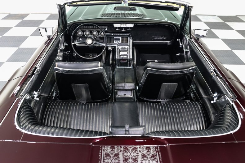 Ford-Thunderbird-1966-Maroon-BLACK-23