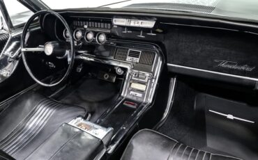 Ford-Thunderbird-1966-Maroon-BLACK-26