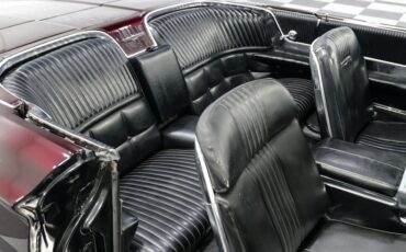 Ford-Thunderbird-1966-Maroon-BLACK-29