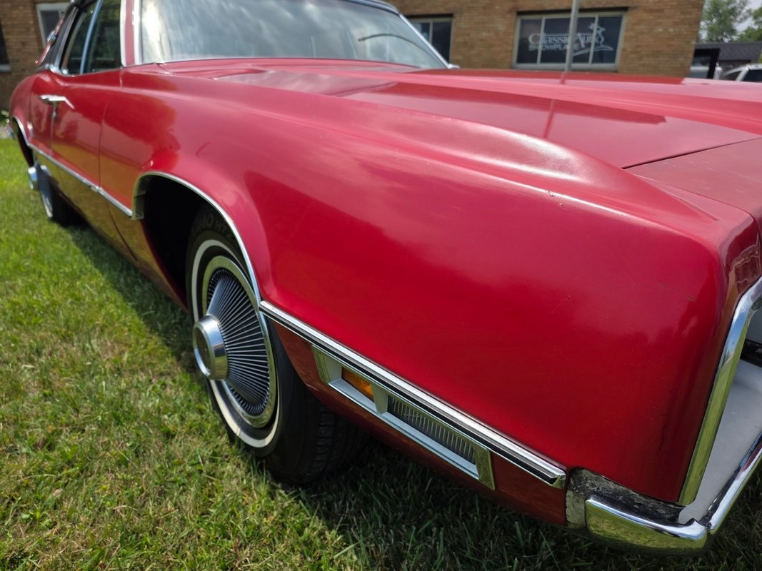Ford-Thunderbird-1971-10